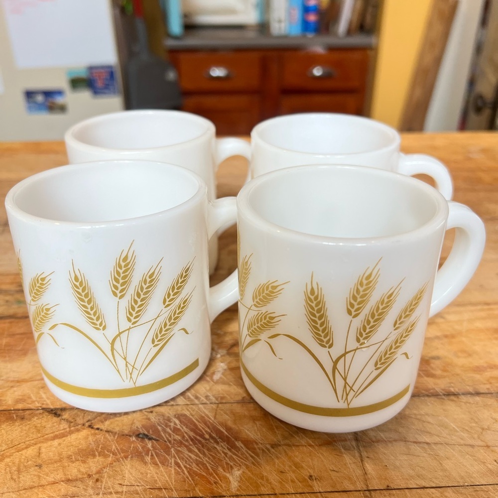Vintage Wheat Pattern Coffee Mugs - Set of 4- Hazel Atlas
